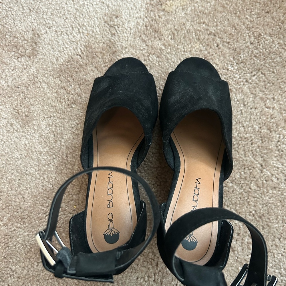 Big Buddha Black Wedge Sandals - Picture 4 of 5